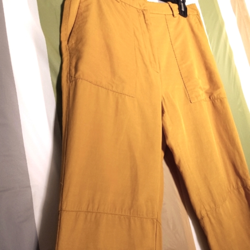 ZARA Women's Trousers size XS in Yellow with side pockets. - Picture 4 of 8